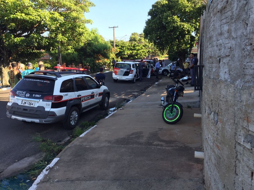Rapaz foi assassinado no Jardim Brasil Novo, em Presidente Prudente (Foto: Mateus Tarifa/TV Fronteira)