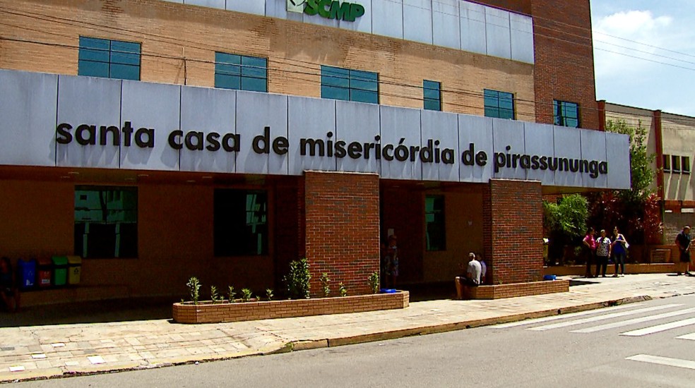 Pronto-Socorro da Santa Casa de Pirassununga — Foto: Ely Venâncio/EPTV
