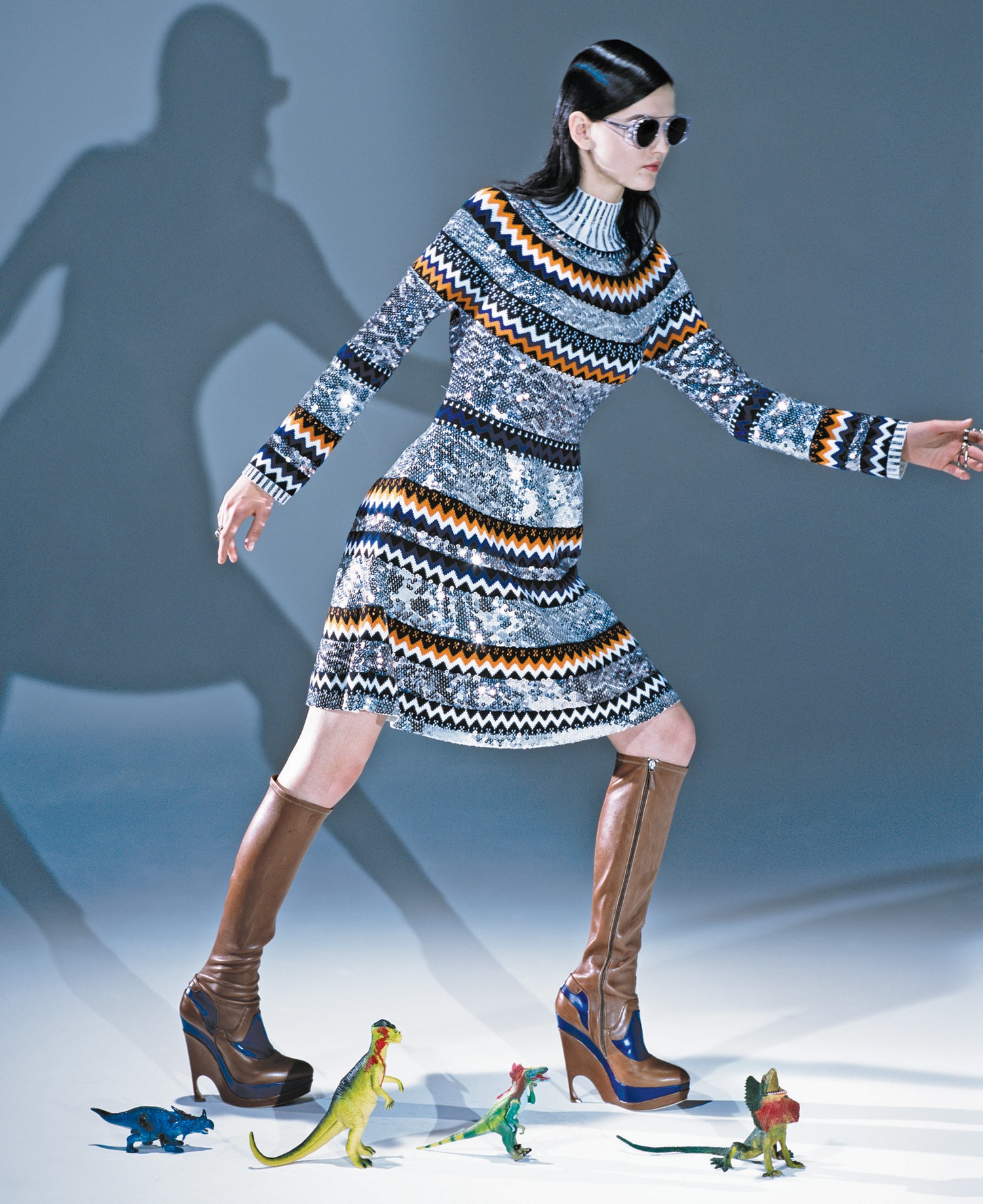 Uma das fotos do ensaio clicado por Araki da coleção Esprit Dior, que chega às lojas em junho (Foto: © Nobuyoshi Araki Courtesy The Artist And Kamel Mennour, Paris e Divulgação)