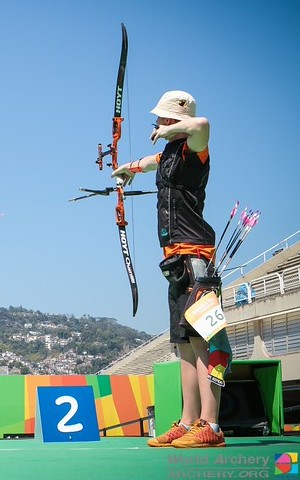 Atletas em ação no Sambódromo do Rio de Janeiro (Foto: World Archery)