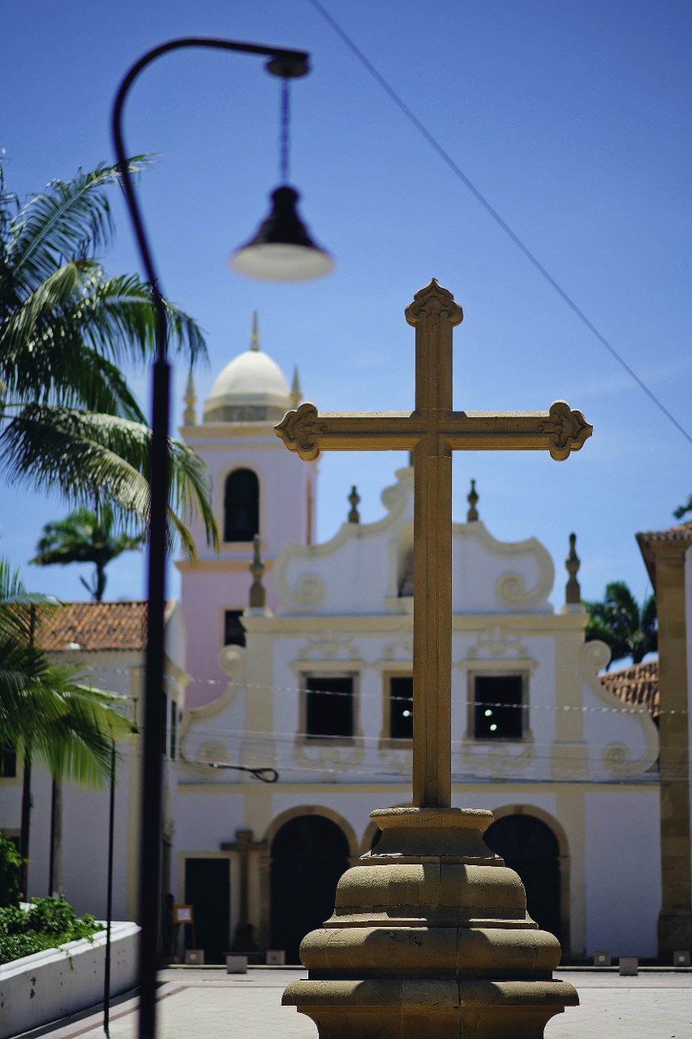 Convento de São Francisco se destaca na paisagem de Olinda — Foto: Max Levay/Divulgação