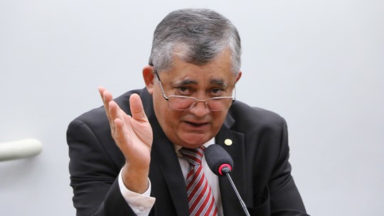 Guimarães vê dificuldades em aprovação no 1º semestre
