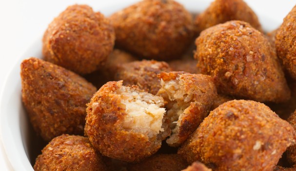 Não consegue decidir entre kibe e coxinha? tenha os dois! (Foto: ) Não consegue decidir entre kibe e coxinha? tenha os dois! (Foto: )