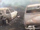 Incêndio florestal se espalha e atinge carcaças de carros em oficina no DF
