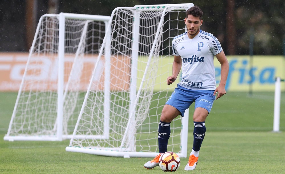 Águas passadas: confira onde estão alguns reforços que você talvez nem lembre que jogaram no Palmeiras