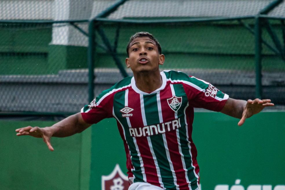 John Kennedy foi um dos autores dos gols do Fluminense na vit&oacute;ria sobre o Cruzeiro &mdash; Foto: Leonardo Brasil/Fluminense
