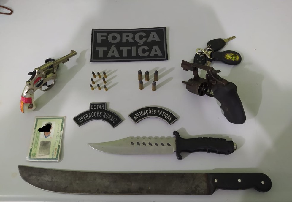 Material apreendido com os suspeitos durante operação em Fronteiras, Sul do Piauí — Foto: Polícia Militar