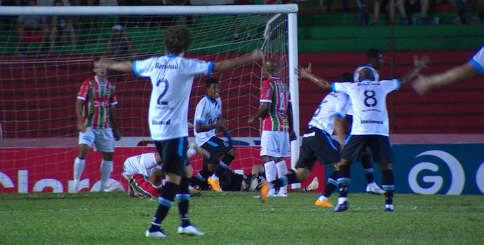 Grêmio Passo Fundo Gauchão 2015 Rio Grande do Sul (Foto: Reprodução/RBS TV)