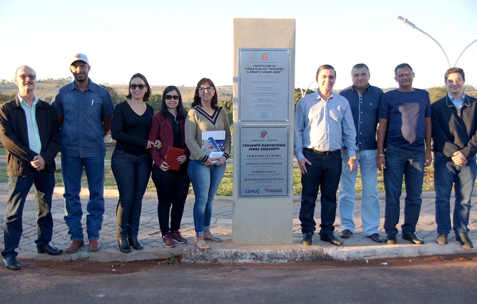 A Pra&ccedil;a Closadir Fuzaro foi inaugurada em 10 de agosto. O investimento atendeu os moradores do Conj. Habitacional Jorge Sereghetti &mdash; Foto: Divulga&ccedil;&atilde;o