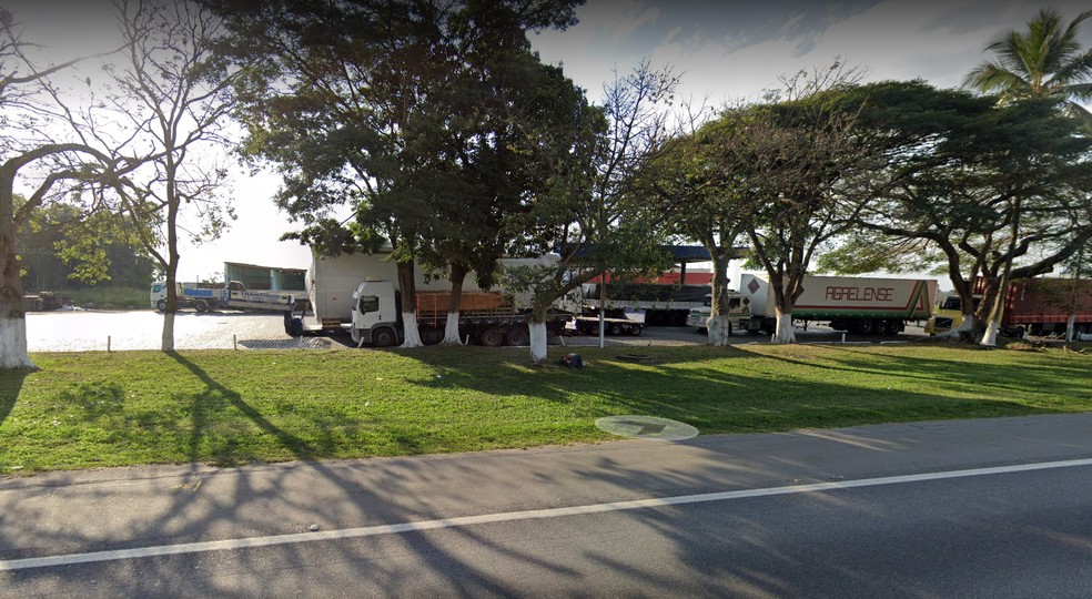 Posto de gasolina é assaltado na madrugada desta segunda (12) em Pinda — Foto: Divulgação / Google Street View