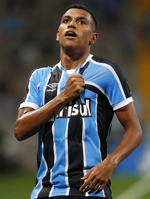 Grêmio é favorito na briga por G-6, diz comentarista Batista