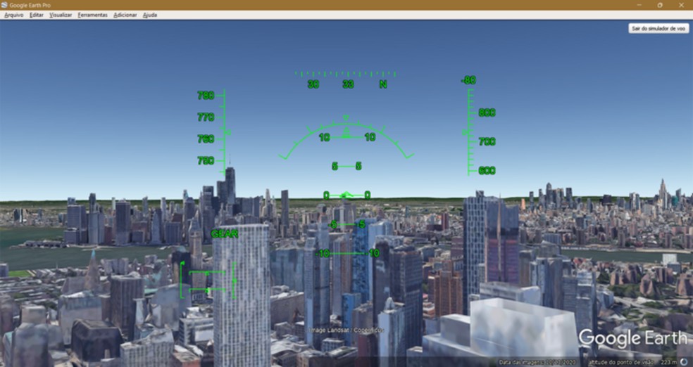 Sobrevoando o centro de Nova Iorque com o simulador de voo do Google Earth — Foto: Reprodução/Caroline Silvestre