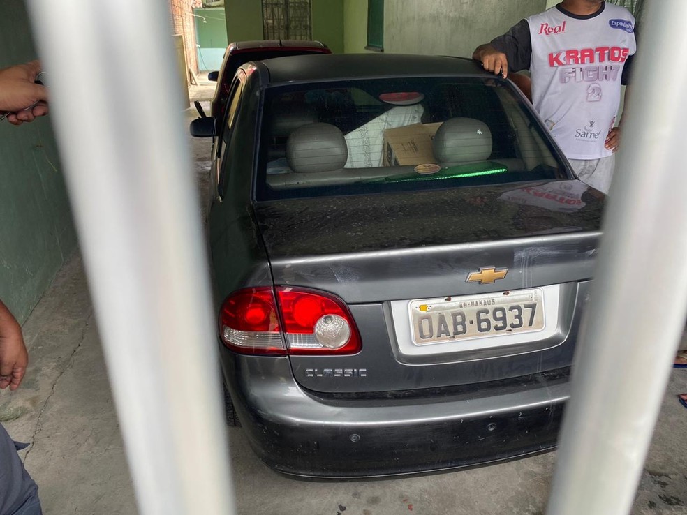 Suspeito pretendia levar carro da família — Foto: Carolina Diniz/G1