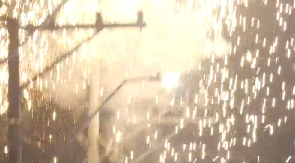 Guerra de espadas em Cruz das Almas — Foto: Reprodução/TV Bahia
