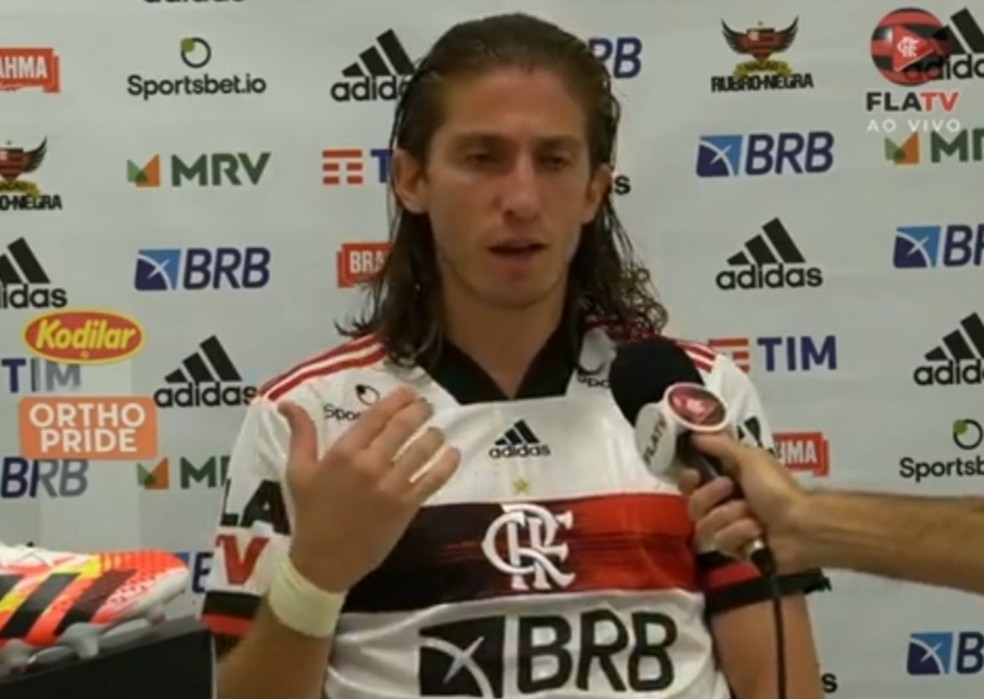 Filipe Lu&iacute;s concedeu coletiva ap&oacute;s a derrota para o Atl&eacute;tico-GO &mdash; Foto: Reprodu&ccedil;&atilde;o