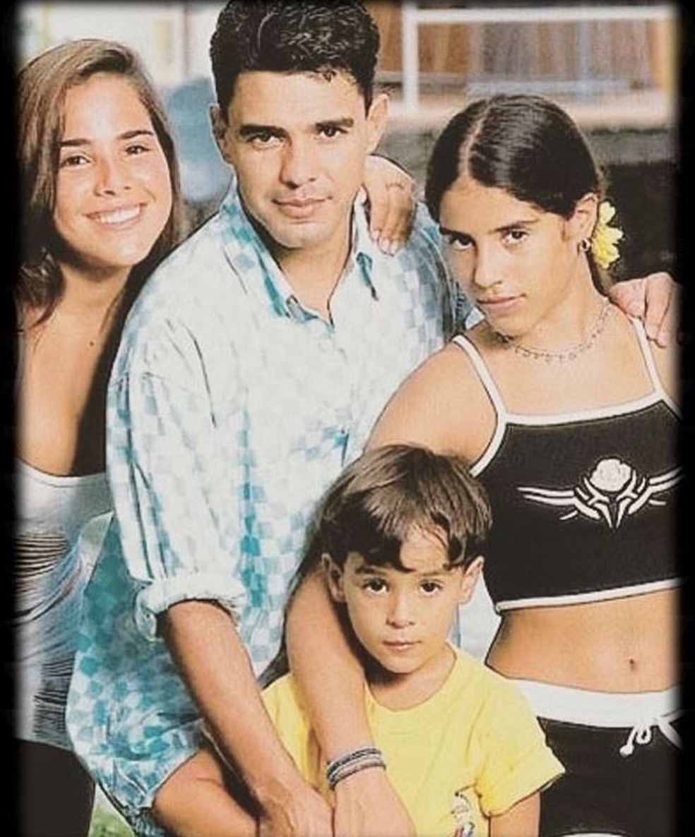Zezé di Camargo mostra fotos exclusivas da família; veja! Tamanho Família Gshow