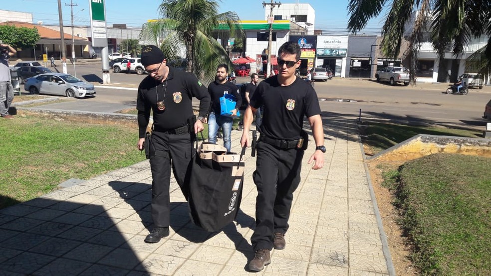 PF cumpriu 13 mandados de busca e apreensão (Foto: Rinaldo Moreira/G1)