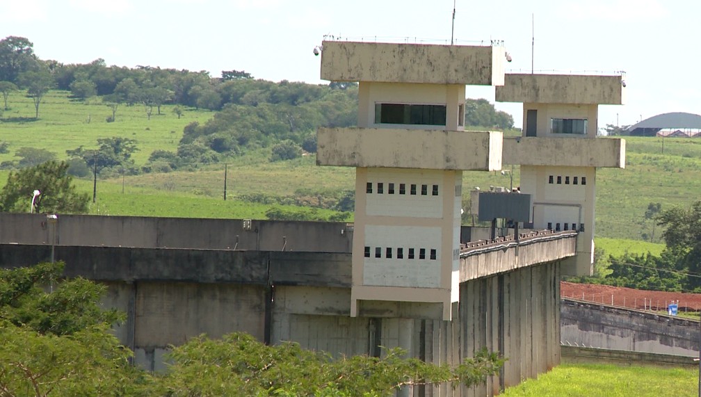Dois detentos da Penitenciária 2 de Presidente Venceslau morreram por causa da Covid-19 — Foto: Reprodução/TV Fronteira