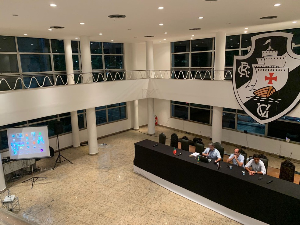 Reunião do Conselho Deliberativo do Vasco nesta quinta-feira — Foto: Tébaro Schmidt
