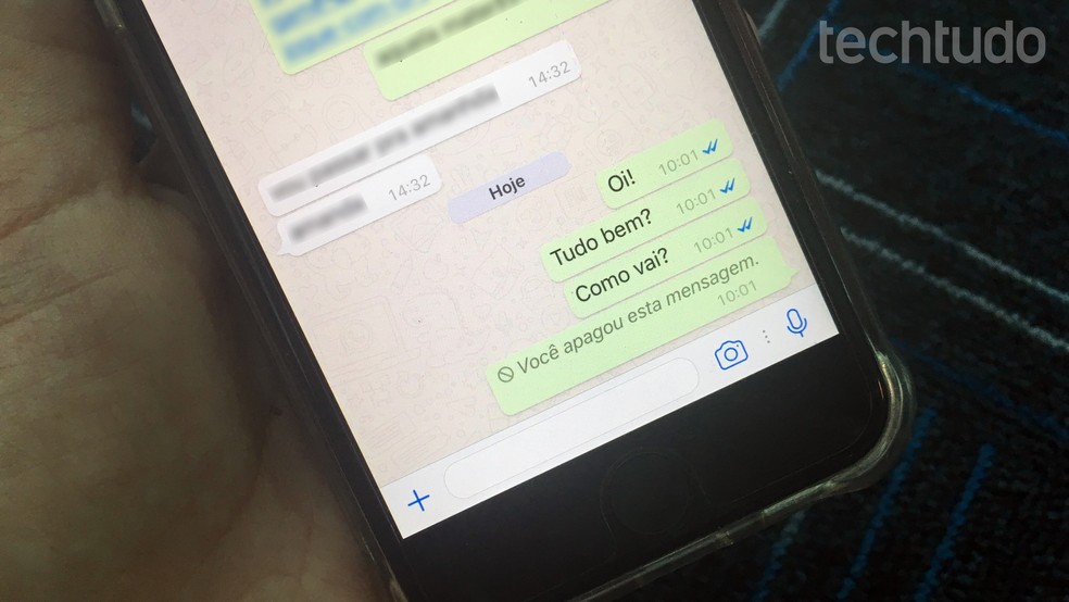 WhatsApp permite apagar mensagens em até cerca de uma hora após o envio — Foto: Aline Batista/TechTudo