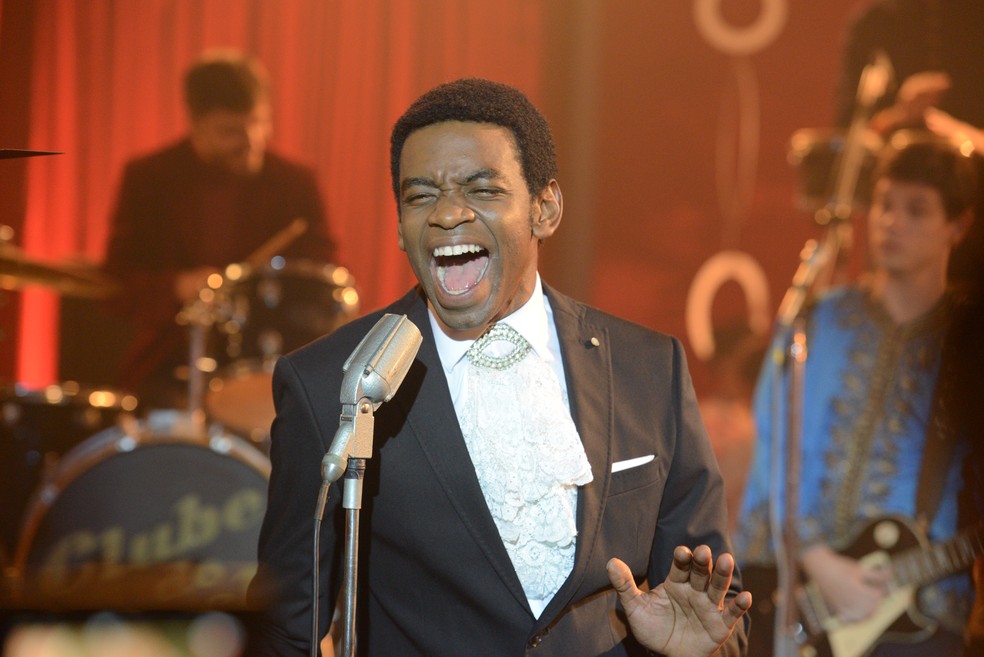 O ator Fabrício Boliveira no filme 'Simonal' — Foto: Divulgação / Paprica Fotografia