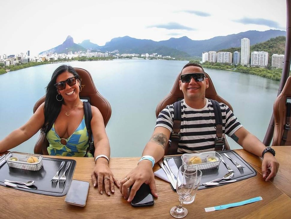 Dayana Brasil Tenório e o namorado, Luiz Felipe Perozini, que é policial militar — Foto: Reprodução