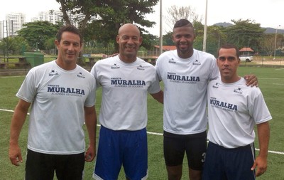 Fora do Fla, goleiro Felipe volta a treinar com bola após seis meses