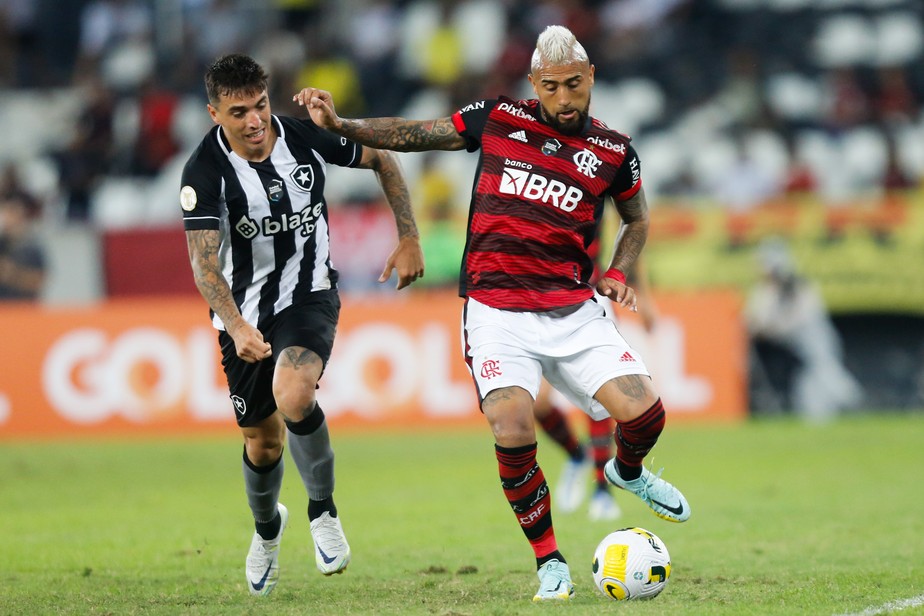 Vidal marcou o gol da vitória do Flamengo sobre o Botafogo