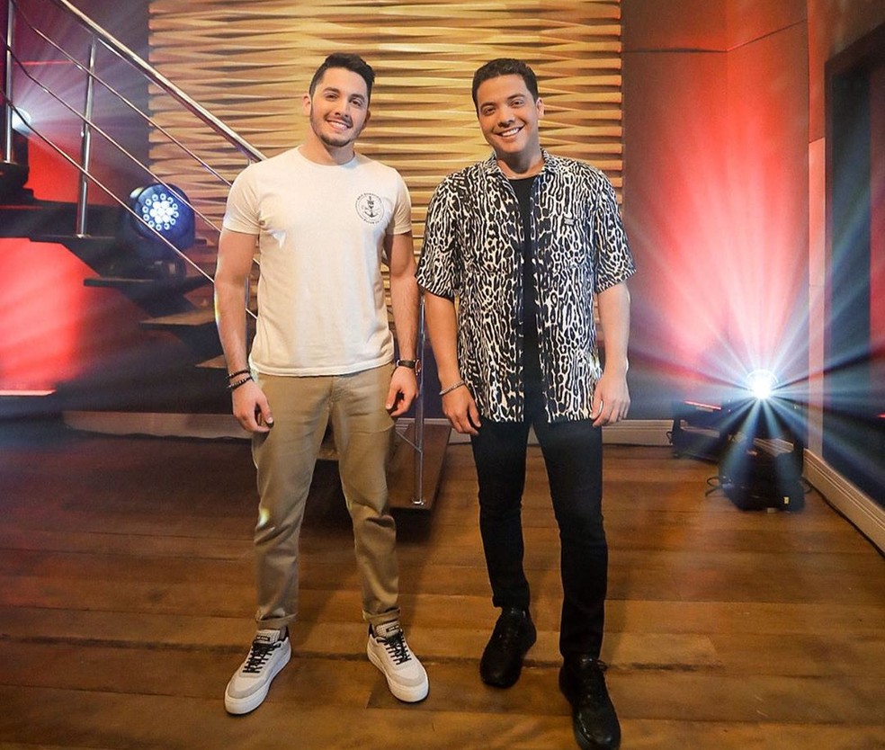 Jonas Esticado gravou "Isca" com Wesley Safadão — Foto: Reprodução/Instagram/JonasEsticado