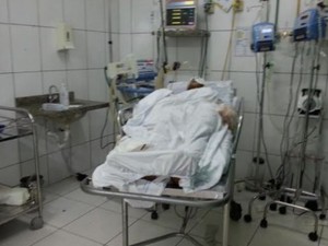 Mulher que teve o corpo queimado está internada na UTI do Hospital Regional de Gurupi (Foto: Divulgação/Atitude.com)