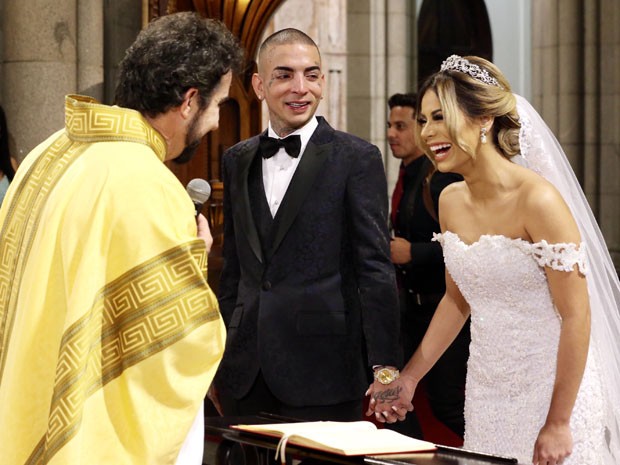 Lexa e GuimÃª se casam (Foto: Manuela Scarpa/Brazil News)