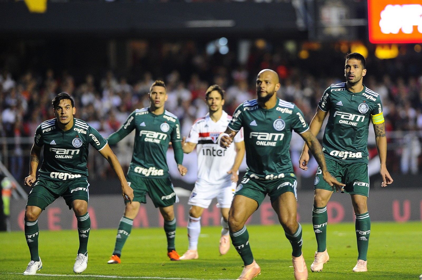 Análise: frio e calculista, Palmeiras faz jogos difíceis se tornarem fáceis com organização tática