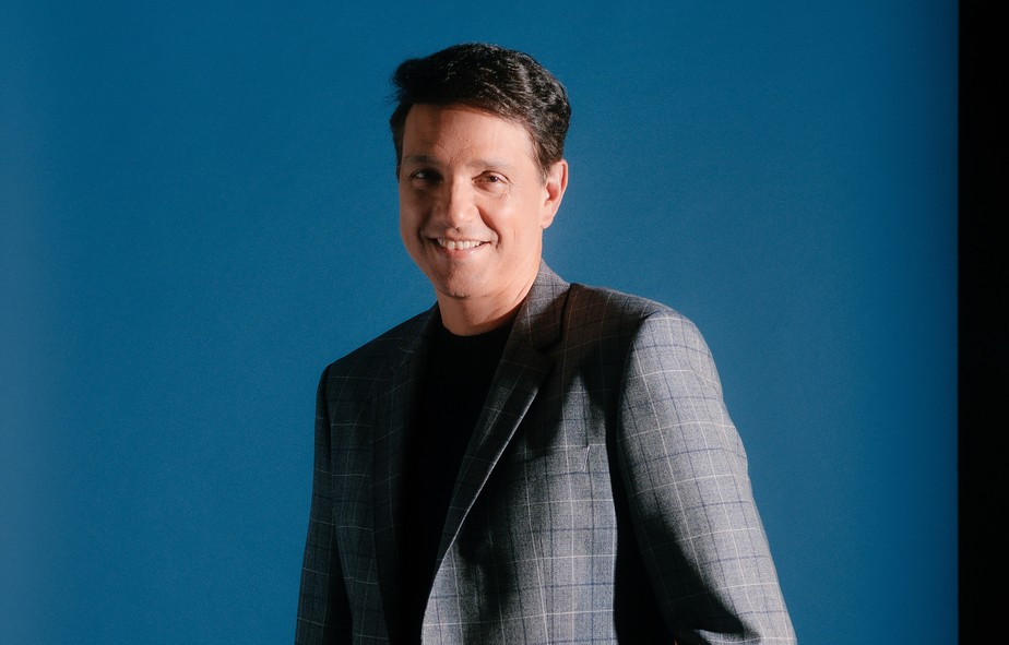 Ralph Macchio lança autobiografia e revela enfim aceitar que será para