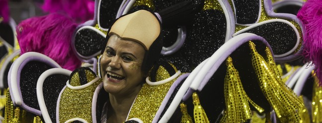 Mocidade Alegre desfilou na segunda noite do carnaval de São Paulo — Foto: Maria Isabel Oliveira/Agência O Globo