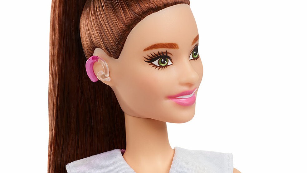 Mattel lança novas bonecas inclusivas, incluindo a primeira Barbie com aparelhos auditivos  — Foto: Divulgação/Mattel