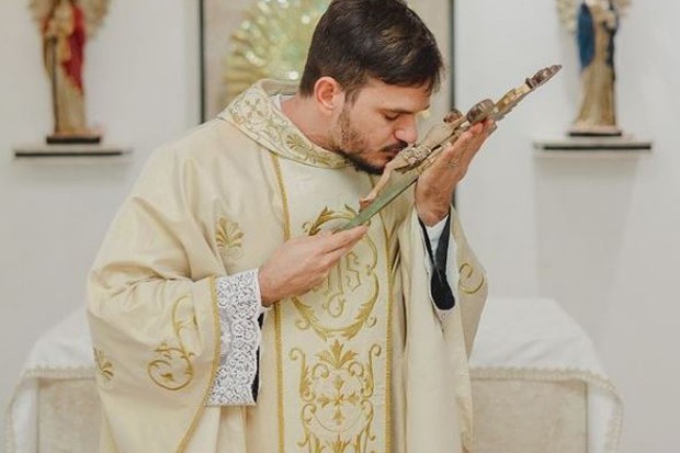 Padre Patrick Fernandes (Foto: Reprodução/ Instagram)