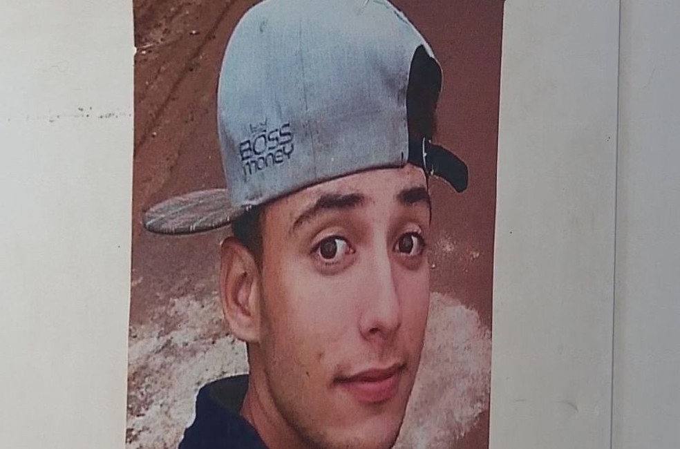 Brian foi morto com tiro disparado por PM durante abordagem em junho de 2016  — Foto: TV TEM / Reprodução 