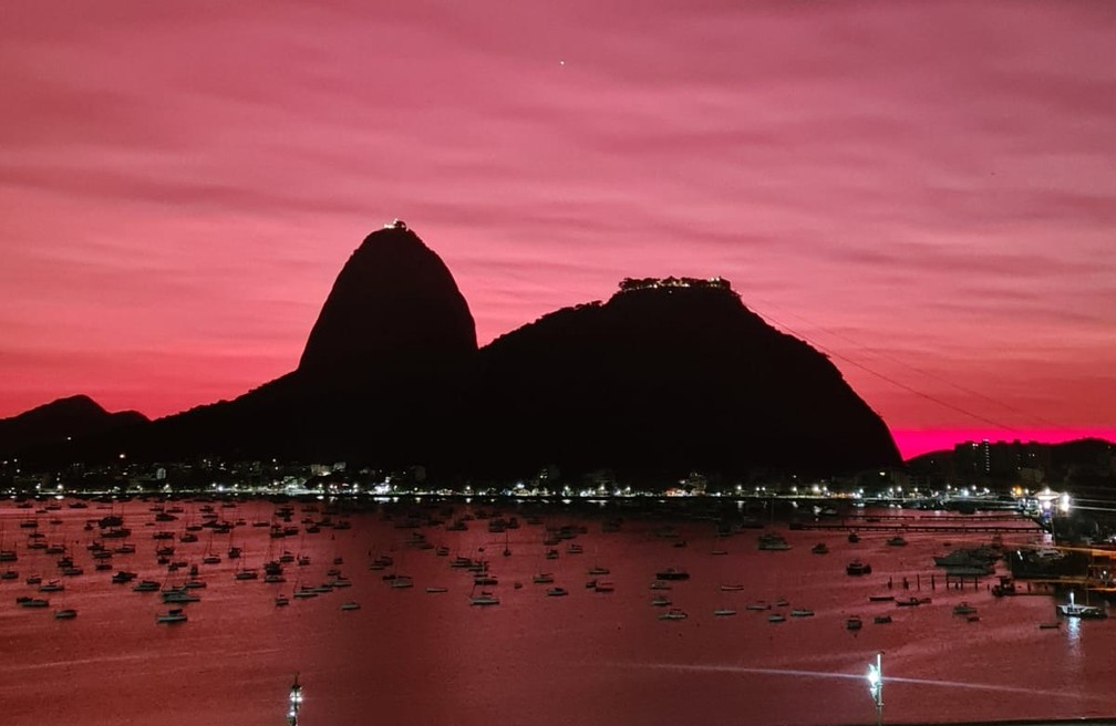 Amanhecer rosado no Rio — Foto: Elisa Soupin/Arquivo pessoal