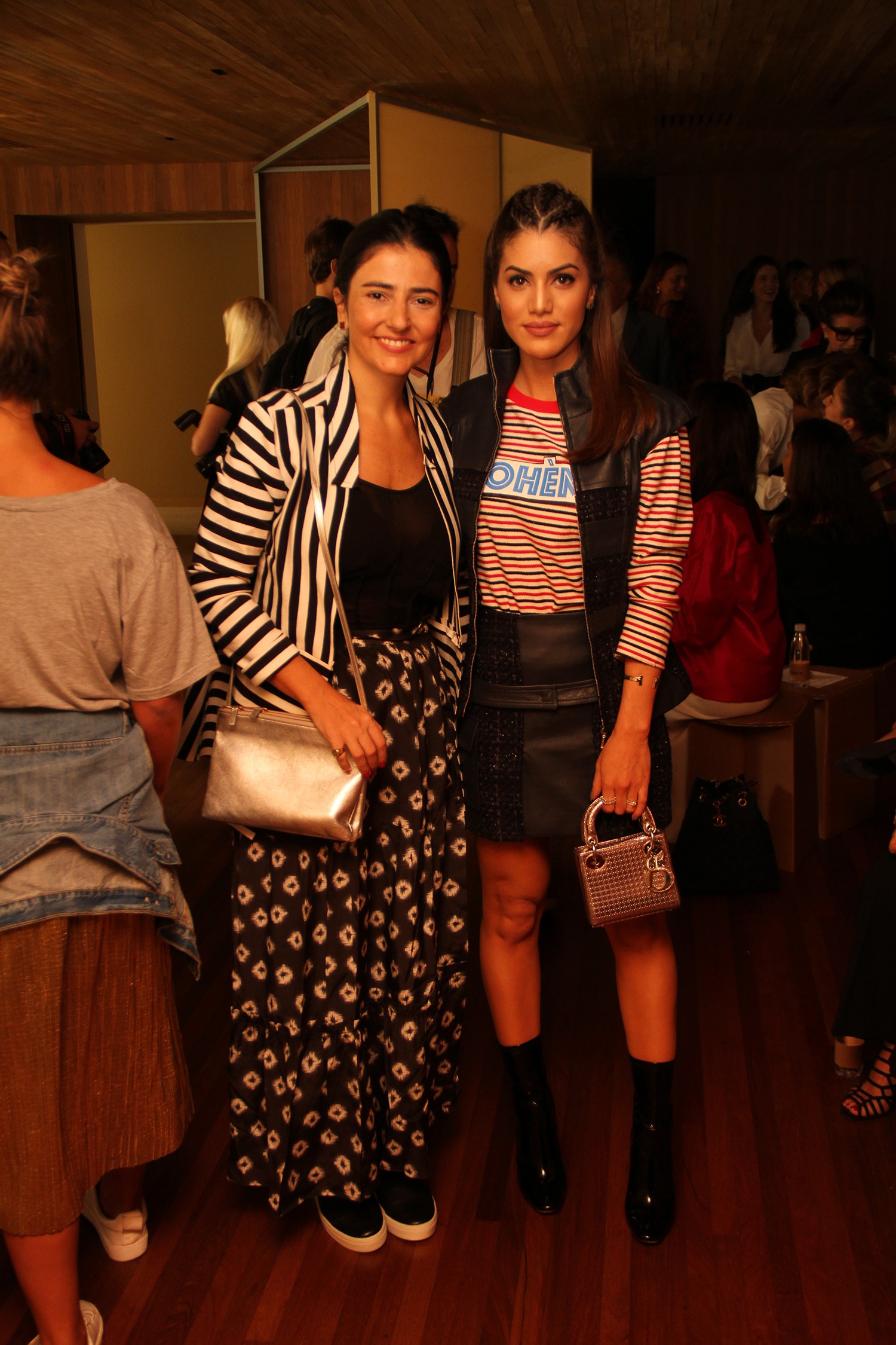 Alice Ferraz, empresária de moda, e a blogger Camila Coelho   