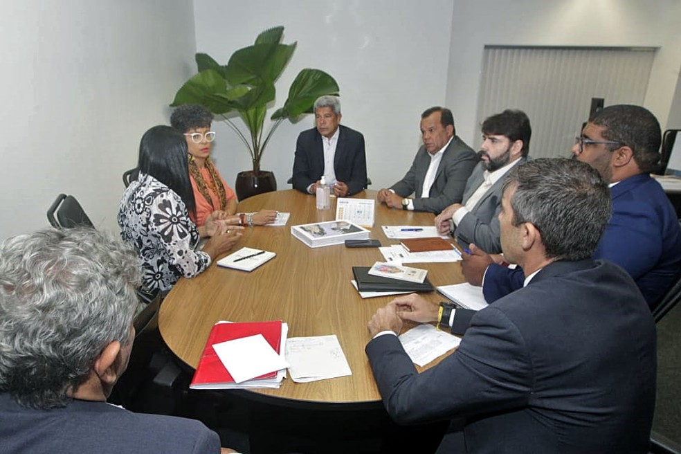 Governo determina prioridade nas investigações sobre duplo homicídio de jovens indígenas no extremo sul da Bahia  — Foto: Antonio Queirós/GOVBA