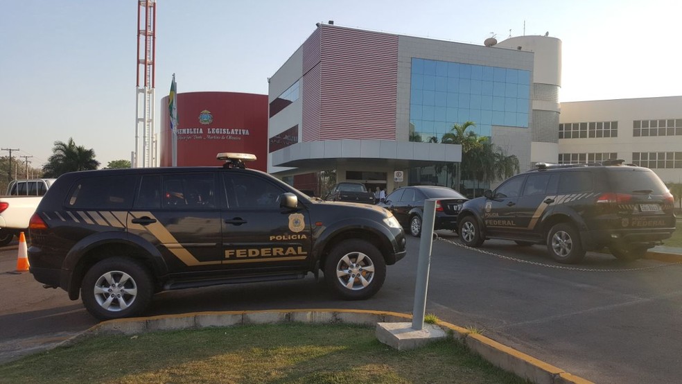 Assembleia Legislativa de Mato Grosso foi alvo da operação da PF (Foto: Tiago Terciotty/TVCA)