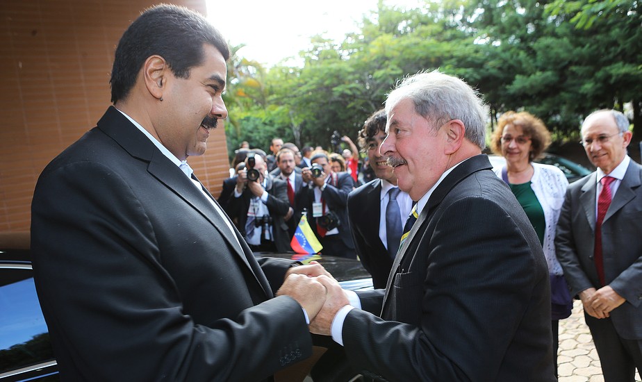O presidente da Venezuela, Nicolás Maduro, e o presidente Lula, em foto de 2013