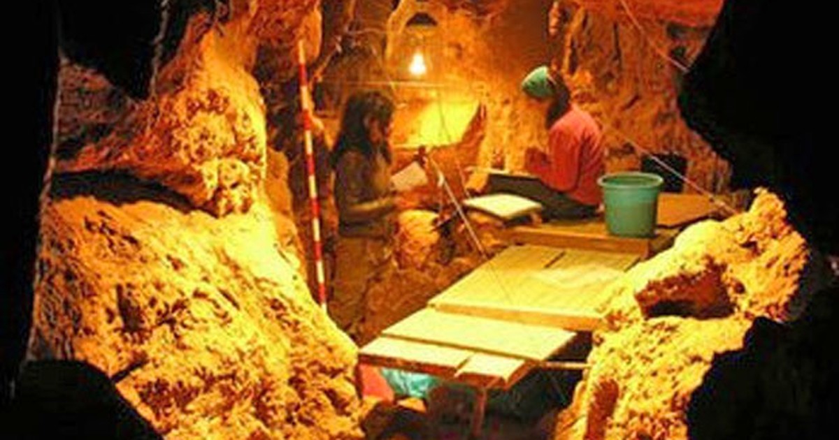 G1 – Familia canibalizada de neandertales descubierta en una cueva en España