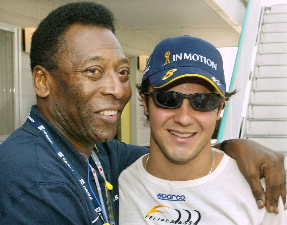 Felipe Massa e Pelé juntos, em homenagem postada pelo ex-piloto — Foto: Reprodução/Instagram