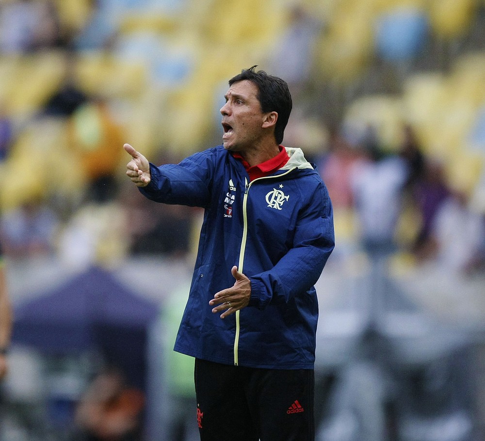 Zé Ricardo diz que final contra o Flu é justa e nega favoritismo do Fla