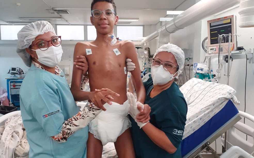 Gabriel West foi operado no Hospital Estadual da Criança (HEC), em Feira de Santana — Foto: Arquivo pessoal