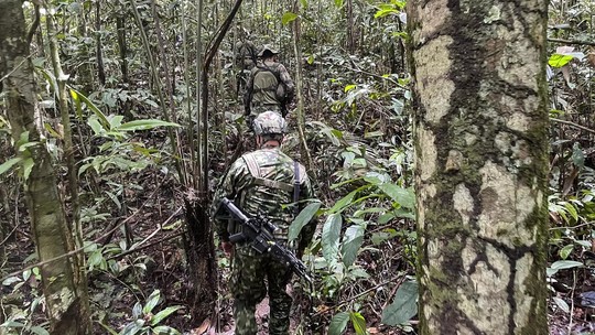 'Estão vivas', diz general responsável por resgate de crianças desaparecidas na Amazônia colombiana