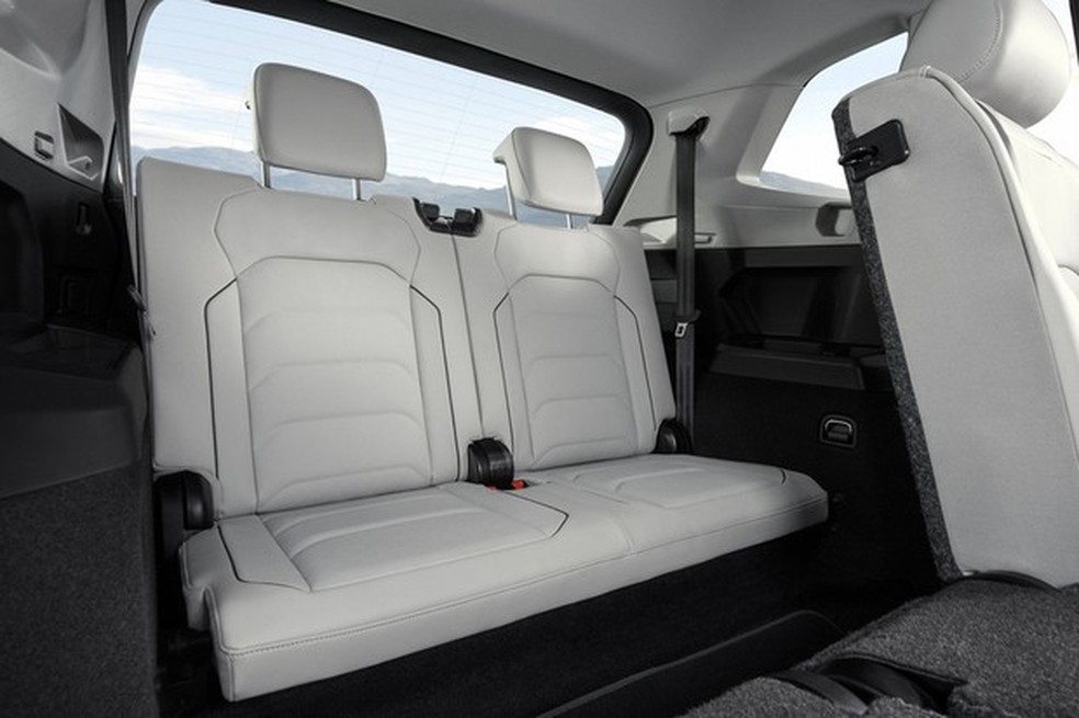 Volkswagen Apresenta Tiguan Para Sete Pessoas Em Detroit Carros Autoesporte - Vw Tiguan Seat Covers 2019