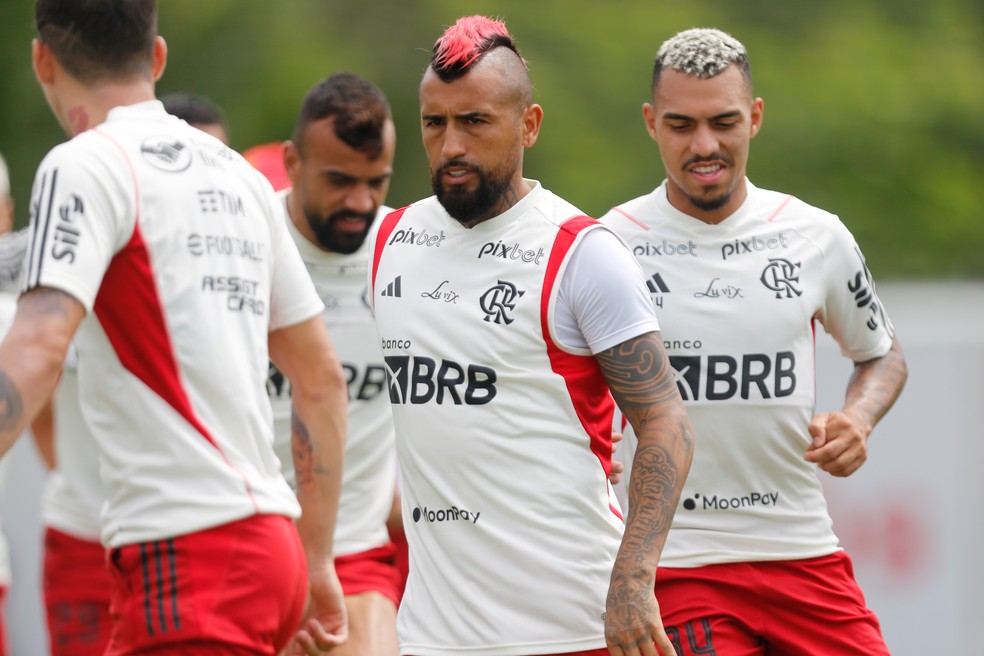 Vidal em treino do Flamengo &mdash; Foto: Gilvan de Souza/Flamengo