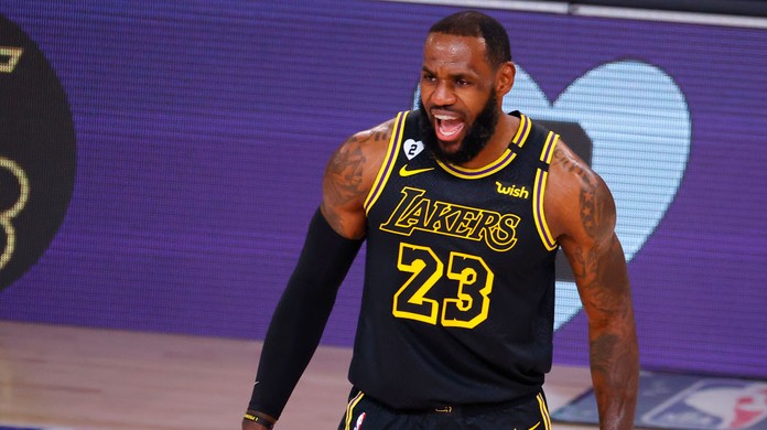Lakers Entram Em Quadra De Preto Contra Os Blazers Em Tributo A Kobe E Gianna Bryant Nba Ge